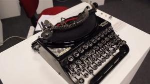 typewriter dico