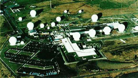 Stazione di intercettazione Echelon di Menwith Hill (UK)