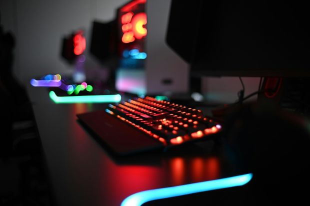 windows 11 aggiornamento agosto led rgb giochi