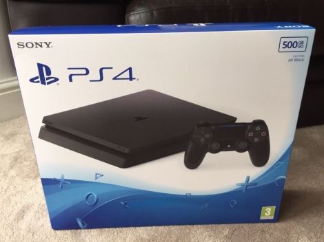 ps4 slim 01