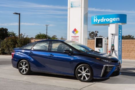 toyota mirai 06