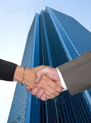 Fujitsu Siemens joint venture Lenovo vende quota