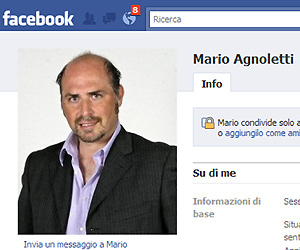 Agnoletti Facebook ricatto sesso adesca donne