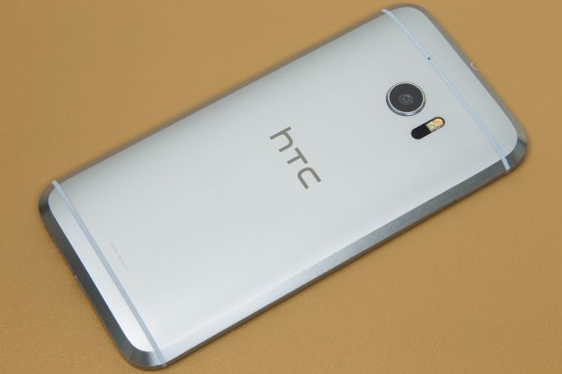 HTC 10 02