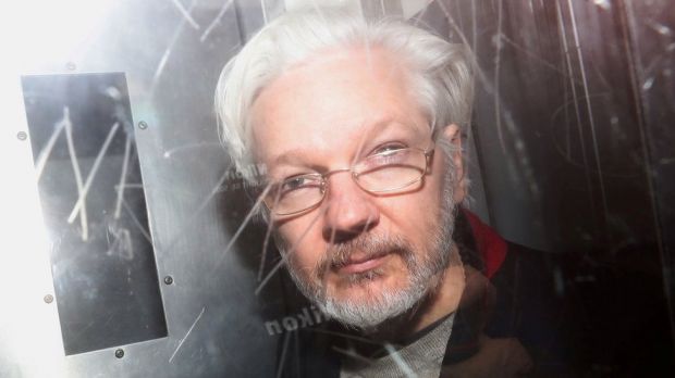 julian assange estradizione