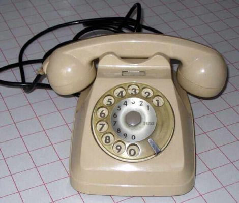 telefono70