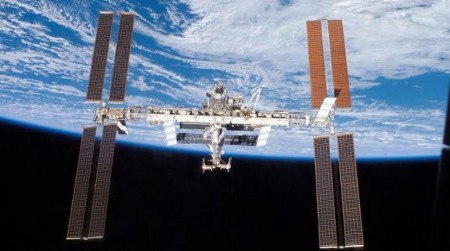 ISS detriti spaziali minaccia capsule Soyuz