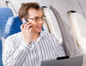 Emirates permette l'uso del cellulare in aereo