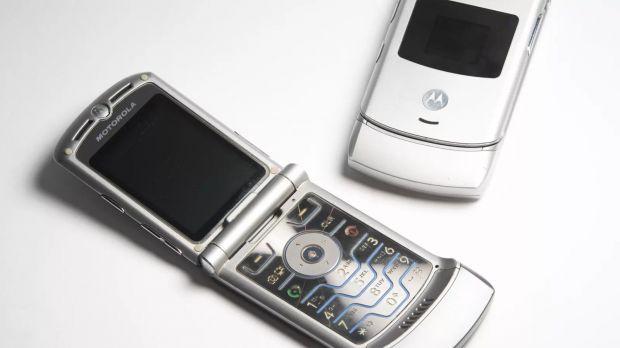 motorola RAZR smartphone pieghevole