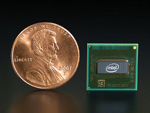 Intel Atom dual core Ceo Paul Otellini netbook