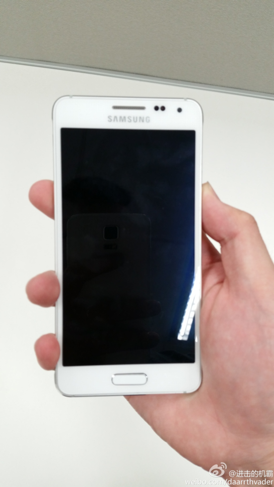 samsung galaxy alpha 03