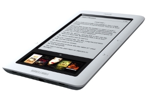 Barnes&Noble Nook scende di prezzo Amazon Kindle