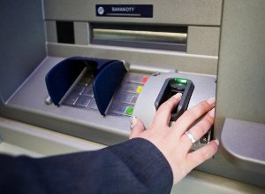 Bancomat biometrico Polonia BPS SA