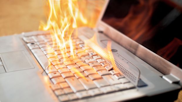 laptop prende fuoco