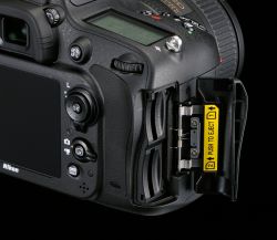 D600 DoubleSlot 1