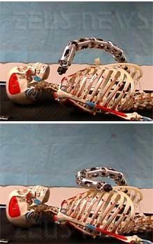 Robot serpente infermiere-soldato Howie Choset