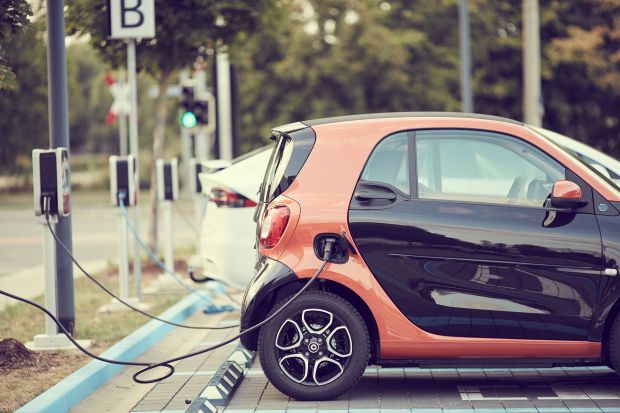 milano benzinai obbligo colonnine ricarica auto el