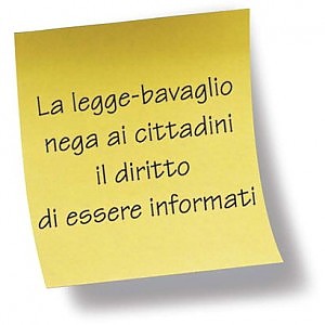 post-it legge bavaglio