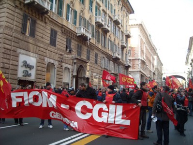 cgil striscione corteo