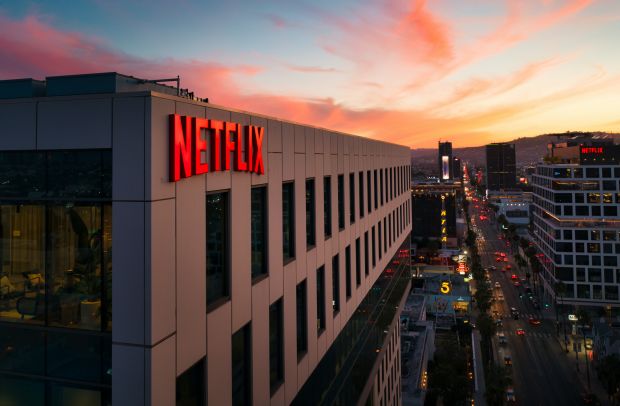 netflix utenti calano piani pubblicita