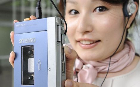 sony addio walkman profitti playstation