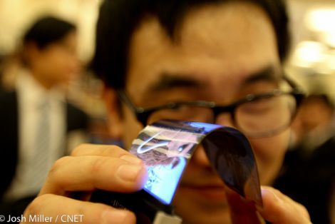 Samsung flexible AMOLED display CES