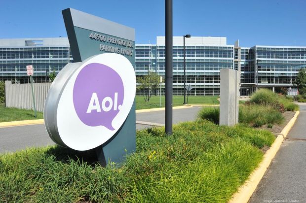 bending spoons compra aol