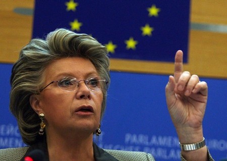 Viviane Reding Sony PlayStation Network Apple