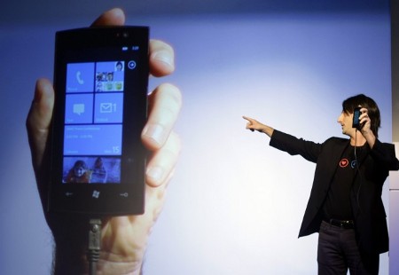 Skype per Windows Phone 7 Joe Belfiore MIX11