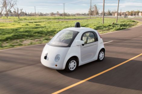 Google veicolo autonomo ricarica wireless