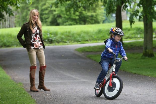 La Bicicletta Che Sta In Equilibrio Da Sola Zeus News