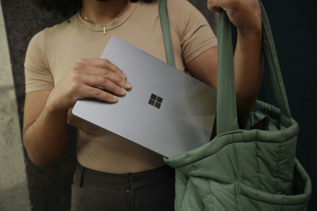 windows 10 11 reset bug update agosto