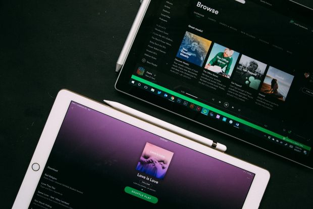 spotify 322 milioni
