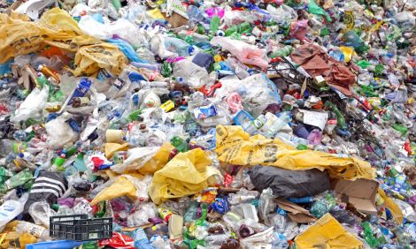 rifiuti plastica diesel