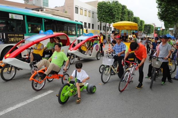 street races in suwon ecomobility festival