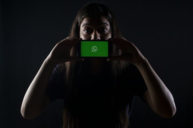 whatsapp gruppi cronologia messaggi