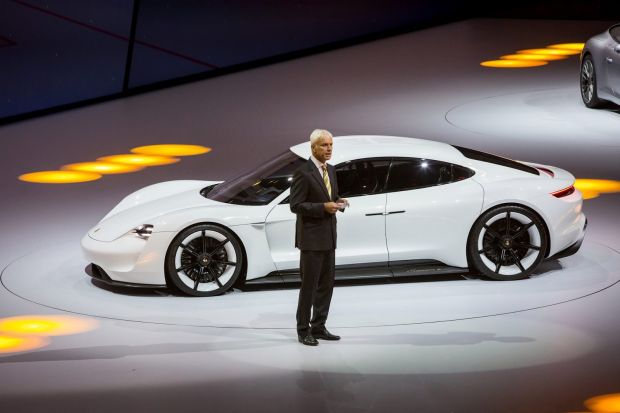 porsche mission e 7