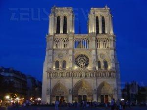 Notre Dame, Parigi. Foto di Claude Coquilleau
