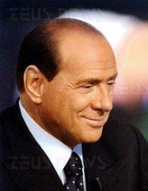 Uccidiamo Berlusconi gruppo Facebook