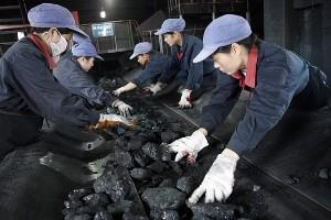 Cina terre rare esportazione metalli embargo