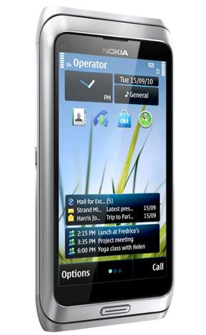Nokia licenzia 800 persone rinvia E7