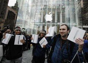 iPad 2 1 milione esemplari venduti Wedbush