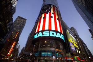 NASDAQ 100 riduce peso Apple