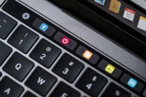 macbook pro touchbar