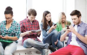 teenagers social media meno facebook