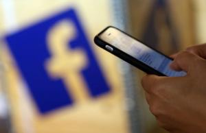 facebook messenger spot pubblicita autoplay video