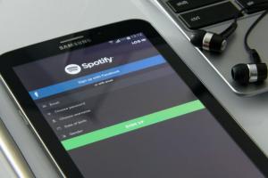 spotify password azzerate