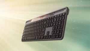 logitech tastiera solare
