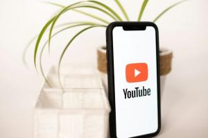 youtube riproduzione background browser mobili