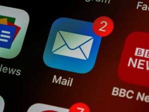 falla hide my email.apple
